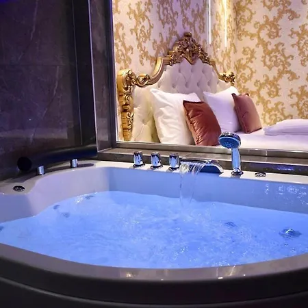 Hotel Sej Sandzak Bischofsheim