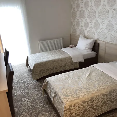 Sej Sandzak Hotel 2*