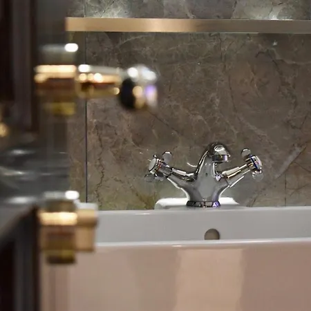 Sej Sandzak Hotel Bischofsheim