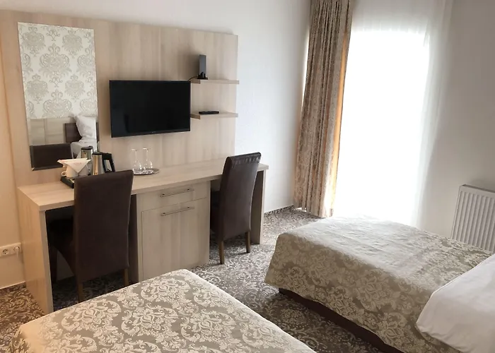 Sej Sandzak Bischofsheim